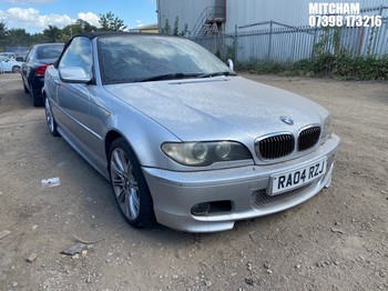 Location: Mitcham - 2004 BMW 330 CI SPORT AUTO Convertible REG: RA04RZJ, Keys: No, MOT Expiry date: 15/06/2026, 2979 Petrol, 5 Speed Auto Petrol, Former Keepers: 4