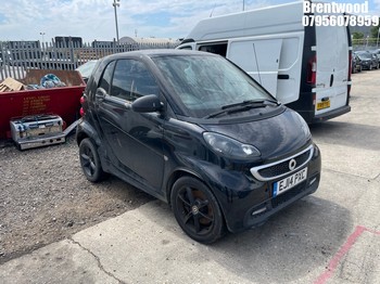Location: Brentwood - 2014 SMART FORTWO GRANDSTYLE EDITION Coupe REG: EJ14PXC, Keys: No, MOT Expiry date: 20.02.2026, 999 Petrol, 5 Speed Auto Petrol, Former Keepers: 6