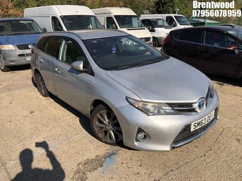 Location: Brentwood - 2014 TOYOTA AURIS EXCEL VVT-I CVT Estate REG: SM63OEV, Keys: No, MOT Expiry date: 24/08/2026, 1797 Hybrid Electric, Variable 1 Speed Auto Petrol/E, Former Keepers: 4