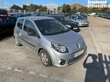 Location: Brentwood - 2011 RENAULT TWINGO PZAZ 3 Door Hatchback REG: EX61KPT, Keys: No, MOT Expiry date: 30.04.2026, 1149 Petrol, 5 Speed Manual Petrol, Former Keepers: 5