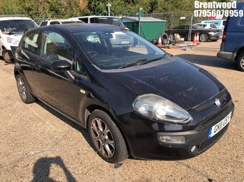 Location: Brentwood - 2011 FIAT PUNTO EVO GP 3 Door Hatchback REG: GK11USY, Keys: No, MOT Expiry date: 03/06/2026, 1368 Petrol, 5 Speed Manual Petrol, Former Keepers: 6