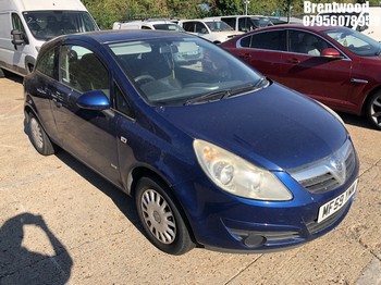 Location: Brentwood - 2009 VAUXHALL CORSA LIFE 3 Door Hatchback REG: MF59YMM, Keys: No, MOT Expiry date: 13/04/2026, 998 Petrol, 5 Speed Manual Petrol, Former Keepers: 4