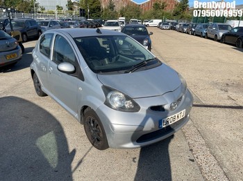 Location: Brentwood - 2008 TOYOTA AYGO PLATINUM VVT-I 5 Door Hatchback REG: LR08KTJ, Keys: No, MOT Expiry date: 11.05.2027, 998 Petrol, 5 Speed Manual Petrol, Former Keepers: 5