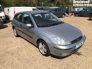 Location: Brentwood - 2005 FORD FOCUS ZETEC AUTO 3 Door Hatchback REG: LT54BWJ, Keys: No, MOT Expiry date: 05/07/2027, 1596 Petrol, 4 Speed Auto Petrol, Former Keepers: 7