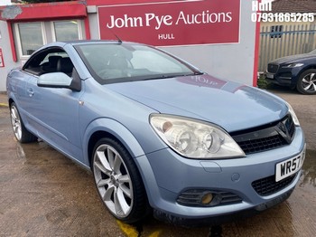 Location: Hull - 2007 VAUXHALL ASTRA T-TOP DESIGN CDTI Convertible REG: WR57HWN, Keys: No, MOT Expiry date: 31/03/2027, 1910 Diesel, 6 Speed Manual Diesel, Former Keepers: 9