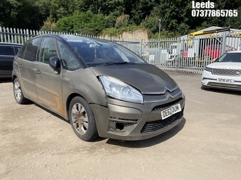 Location: Leeds - 2012 CITROEN C4 PICASSO PLATINUM HDI MPV REG: DE62OUM, Keys: No, MOT Expiry date: 22-04-2026, 1560 Diesel, 6 Speed Manual Diesel, Former Keepers: 8