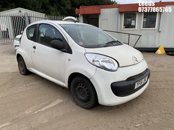 Location: Leeds - 2011 CITROEN C1 VTR 3 Door Hatchback REG: YF61JHL, Keys: No, MOT Expiry date: 22/02/2026, 998 Petrol, 5 Speed Manual Petrol, Former Keepers: 7