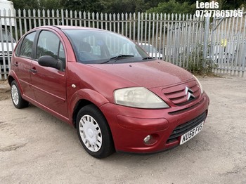 Location: Leeds - 2006 CITROEN C3 SX 5 Door Hatchback REG: KU56FVS, Keys: No, MOT Expiry date: 01/06/2026, 1360 Petrol, 5 Speed Manual Petrol, Former Keepers: 6