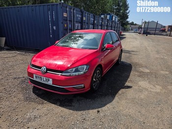 Location: Shildon - 2019 VOLKSWAGEN GOLF MATCH TDI GOLF 5 Door Hatchback REG: NY19LXP, Keys: Yes, MOT Expiry date: 05/03/2027, 1598 CC Diesel, 6 Speed Manual Diesel, Former Keepers: 1