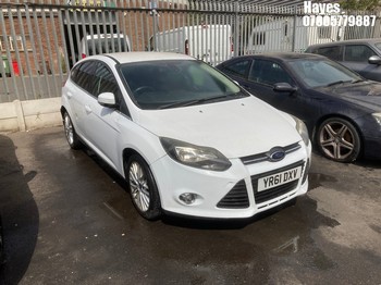 Location: Hayes - 2011 FORD FOCUS ZETEC 105 5 Door Hatchback REG: YR61DXV, Keys: No, MOT Expiry date: 05/04/2026, 1596 Petrol, 5 Speed Manual Petrol, Former Keepers: 11