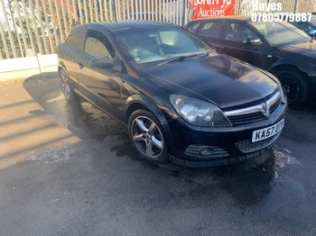 Location: Hayes - 2007 VAUXHALL ASTRA SXI CDTI 3 Door Hatchback REG: KA57OTV, Keys: No, MOT Expiry date: 10/09/2026, 1910 Diesel, 6 Speed Manual Diesel, Former Keepers: 12