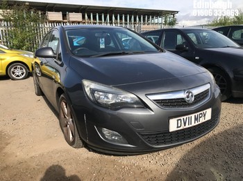 Location: Edinburgh - 2011 VAUXHALL ASTRA SRI CDTI ECOFLEX 5 Door Hatchback REG: DV11MPY, Keys: No, MOT Expiry date: 13/02/2026, 1248 Diesel, 5 Speed Manual Diesel, Former Keepers: 4