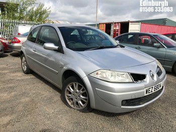 Location: Edinburgh - 2009 RENAULT MEGANE EXTREME II DCI 86 3 Door Hatchback REG: WEZ6804, Keys: No, MOT Expiry date: 28/08/2026, 1461 Diesel, 5 Speed Manual Diesel, Former Keepers: 6