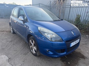 Location: Mitcham - 2011 RENAULT SCENIC BIZU MPV REG: LS11BJO, Keys: No, MOT Expiry date: 26/08/2026, 1598 Petrol, 6 Speed Manual Petrol, Former Keepers: 6