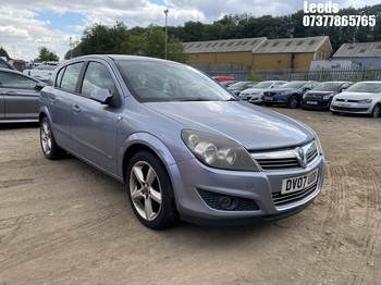 Location: Leeds - 2007 VAUXHALL ASTRA SRI 5 Door Hatchback REG: DV07UOR, Keys: No, MOT Expiry date: 30-09-2026, 1796 Petrol, 5 Speed Manual Petrol, Former Keepers: 4