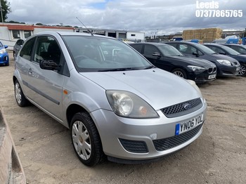 Location: Leeds - 2006 FORD FIESTA STYLE 5 Door Hatchback REG: YN06YOL, Keys: No, MOT Expiry date: 03-05-2026, 1242 Petrol, 5 Speed Manual Petrol, Former Keepers: 3