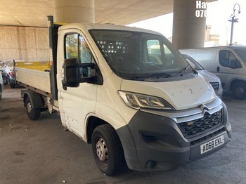 Location: Hayes - 2018 CITROEN RELAY 35 L2 BLUEHDI Tipper REG: AO68EKL, Keys: No, MOT Expiry date: 24/03/2027, 1997 Diesel, 6 Speed Manual Diesel, Former Keepers: 4