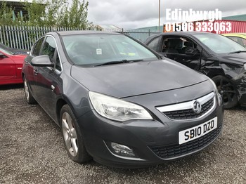 Location: Edinburgh - 2010 VAUXHALL ASTRA SRI 5 Door Hatchback REG: SB10DZD, Keys: No, MOT Expiry date: 03/08/2025, 1598 Petrol, 5 Speed Manual Petrol, Former Keepers: 10