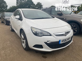 Location: Mitcham - 2016 VAUXHALL ASTRA GTC SPORT TURBO S/S 3 Door Hatchback REG: HS16MVV, Keys: No, MOT Expiry date: 15/05/2026, 1364 Petrol, 6 Speed Manual Petrol, Former Keepers: 5