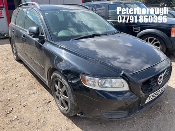 Location: Peterborough - 2011 VOLVO V50 ES DRIVE START/STOP Estate REG: YS60SLU, Keys: No, MOT Expiry date: 14/09/2026, 1560 Diesel, 6 Speed Manual Diesel, Former Keepers: 5
