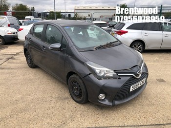 Location: Brentwood - 2015 TOYOTA YARIS ICON VVT-I 5 Door Hatchback REG: SG65CNU, Keys: No, MOT Expiry date: 09/02/2025, 1329 Petrol, 6 Speed Manual Petrol, Former Keepers: 5