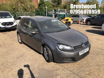 Location: Brentwood - 2009 VOLKSWAGEN GOLF SE TDI 5 Door Hatchback REG: PX09VVF, Keys: No, MOT Expiry date: 20.01.2026, 1968 Diesel, 5 Speed Manual Diesel, Former Keepers: 19