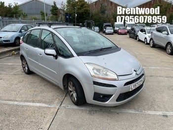 Location: Brentwood - 2007 CITROEN C4 PICASSO 5 VTR+ Estate REG: LY57CZT, Keys: No, MOT Expiry date: 01/10/2026, 1798 Petrol, 5 Speed Manual Petrol, Former Keepers: 5