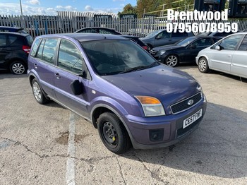 Location: Brentwood - 2007 FORD FUSION ZETEC CLIMATE 5 Door Hatchback REG: CE57FWF, Keys: No, MOT Expiry date: 29.12.2025, 1388 Petrol, 5 Speed Manual Petrol, Former Keepers: 6