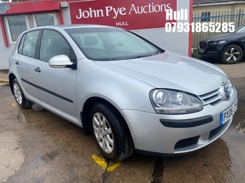 Location: Hull - 2006 VOLKSWAGEN GOLF TDI SE AUTO 5 DOOR HATCHBACK REG: PX06JYH, 1896cc DIESEL, 5 SPEED AUTO DIESEL, Former Keepers: 7, Keys: Yes, MOT Expiry date: 18/08/2026