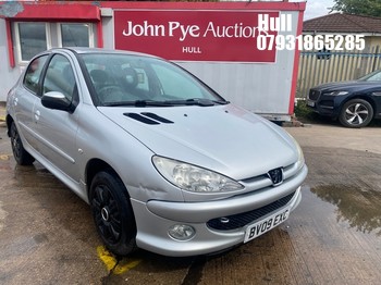 Location: Hull - 2009 PEUGEOT 206 LOOK HDI 5 Door Hatchback REG: BV09EXC, Keys: No, MOT Expiry date: 18/05/2026, 1398 Diesel, 5 Speed Manual Diesel, Former Keepers: 5