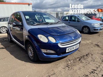 Location: Leeds - 2004 SMART FORFOUR PULSE 5 Door Hatchback REG: KS54GXU, Keys: No, MOT Expiry date: 09-01-2026, 1124 Petrol, 5 Speed Manual Petrol, Former Keepers: 12