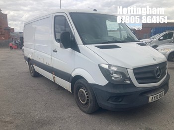 Location: Nottingham - 2016 MERCEDES-BENZ SPRINTER 313 CDI PANEL VAN REG: AY16OUX, 2143CC DIESEL, 6 SPEED MANUAL DIESEL, Former Keepers: 3, Keys: Yes, MOT Expiry date: 22/10/2026