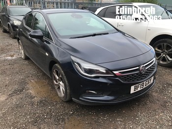 Location: Edinburgh - 2019 VAUXHALL ASTRA SRI TURBO 5 Door Hatchback REG: BF19GXY, Keys: No, MOT Expiry date: 17/11/2026, 1399 Petrol, 6 Speed Manual Petrol, Former Keepers: 4