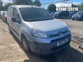 Location: Mitcham - 2013 CITROEN BERLINGO 625 ENTERPRISE H Panel Van REG: WN13OMO, Keys: No, MOT Expiry date: 31/05/2026, 1560 Diesel, 5 Speed Manual Diesel, Former Keepers: 4