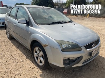 Location: Peterborough - 2005 FORD FOCUS ZETEC CLIMATE T 5 Door Hatchback REG: NL05OEH, Keys: No, MOT Expiry date: 16/02/2027, 1596 Petrol, 5 Speed Manual Petrol, Former Keepers: 12