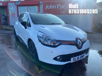 Location: Hull - 2016 RENAULT CLIO DYNAMIQUE NAV 16V 5 Door Hatchback REG: SL16ONP, Keys: No, MOT Expiry date: 28/08/2026, 1149 Petrol, 5 Speed Manual Petrol, Former Keepers: 4
