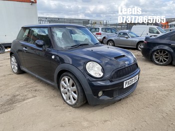 Location: Leeds - 2009 MINI COOPER S 3 Door Hatchback REG: PX09SVL, Keys: No, MOT Expiry date: 18-03-2026, 1598 Petrol, 6 Speed Manual Petrol, Former Keepers: 11