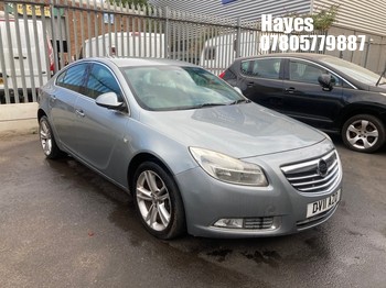 Location: Hayes - 2011 VAUXHALL INSIGNIA SRI 5 Door Hatchback REG: DV11AZO, Keys: No, MOT Expiry date: 29/08/2026, 1796 Petrol, 6 Speed Manual Petrol, Former Keepers: 9
