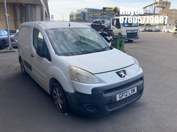 Location: Hayes - 2012 PEUGEOT PARTNER 850 S L1 HDI Panel Van REG: GF12LXM, Keys: No, MOT Expiry date: 06/08/2025, 1560 Diesel, 5 Speed Manual Diesel, Former Keepers: 5