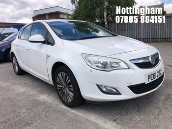 Location: Nottingham - 2011 VAUXHALL ASTRA EXCITE CDTI 5 Door Hatchback REG: PE61ZTZ, Keys: No, MOT Expiry date: 15/01/2027, 1686 Diesel, 6 Speed Manual Diesel, Former Keepers: 4