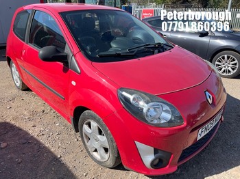 Location: Peterborough - 2009 RENAULT TWINGO DYNAMIQUE 75 3 Door Hatchback REG: FN09NUP, Keys: No, MOT Expiry date: 12/09/2026, 1149 Petrol, 5 Speed Manual Petrol, Former Keepers: 5