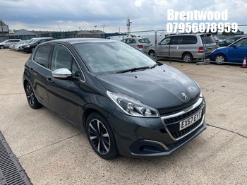 Location: Brentwood - 2017 PEUGEOT 208 ALLURE PREMIUM 5 Door Hatchback REG: EX67EYT, Keys: No, MOT Expiry date: 10/06/2026, 1200 Petrol, 5 Speed Manual Petrol, Former Keepers: 1