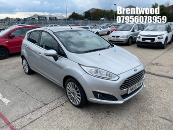 Location: Brentwood - 2015 FORD FIESTA TITANIUM TURBO 5 Door Hatchback REG: HK15FFS, Keys: No, MOT Expiry date: 02/09/2026, 998 Petrol, 5 Speed Manual Petrol, Former Keepers: 9