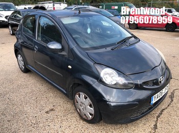Location: Brentwood - 2006 TOYOTA AYGO+ VVT-I SEMI-AUTO 5 Door Hatchback REG: YA06JFU, Keys: No, MOT Expiry date: 11.01.2026, 998 Petrol, 5 Speed Semi Auto Petrol, Former Keepers: 15