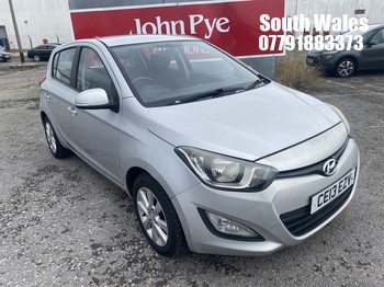 Location: South Wales - 2013 HYUNDAI I20 ACTIVE 5 DOOR HATCHBACK REG: CE13EZV, 1248cc PETROL, 5 SPEED MANUAL PETROL, Former Keepers: 6, Keys: Yes, MOT Expiry date: 27/04/2026