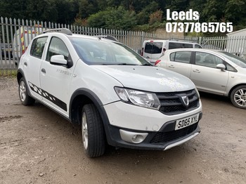Location: Leeds - 2015 DACIA SANDERO STEPWAY AMBIANCE 5 Door Hatchback REG: SD65XYL, Keys: No, MOT Expiry date: 11-06-2027, 898 Petrol, 5 Speed Manual Petrol, Former Keepers: 8