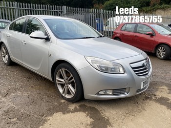 Location: Leeds - 2011 VAUXHALL INSIGNIA SRI 5 Door Hatchback REG: DS61LXZ, Keys: No, MOT Expiry date: 04-01-2027, 1796 Petrol, 6 Speed Manual Petrol, Former Keepers: 5
