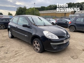 Location: Leeds - 2008 RENAULT CLIO EXTREME 3 Door Hatchback REG: FV08DZZ, Keys: No, MOT Expiry date: 25-10-2025, 1149 Petrol, 5 Speed Manual Petrol, Former Keepers: 5