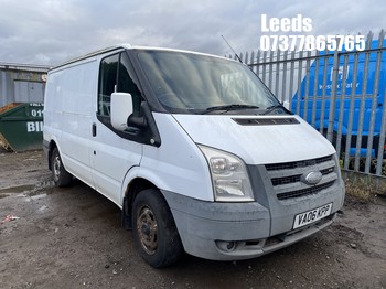 Location: Leeds - 2006 FORD TRANSIT 85 T300S FWD Panel Van REG: VA06KPP, Keys: No, MOT Expiry date: 18-01-2025, 2198 Diesel, 5 Speed Manual Diesel, Former Keepers: 8