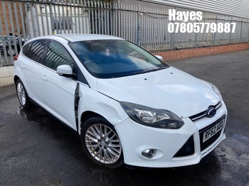 Location: Hayes - 2013 FORD FOCUS ZETEC TURBO 5 Door Hatchback REG: RF62AOO, Keys: No, MOT Expiry date: 28/09/2026, 998 Petrol, 6 Speed Manual Petrol, Former Keepers: 7